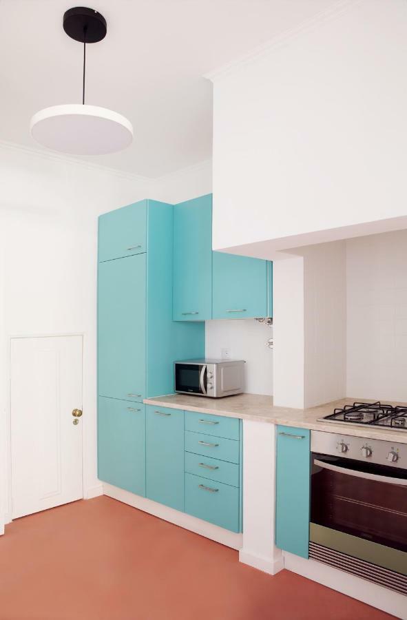 Renovated Charming Apartment With Terrace In Lapa ลิสบอน ภายนอก รูปภาพ
