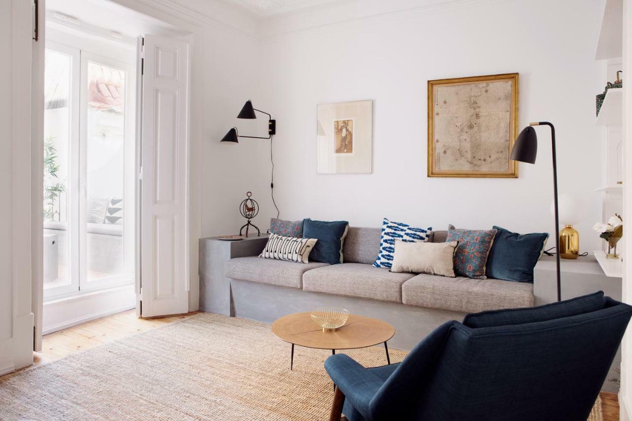 Renovated Charming Apartment With Terrace In Lapa ลิสบอน ภายนอก รูปภาพ