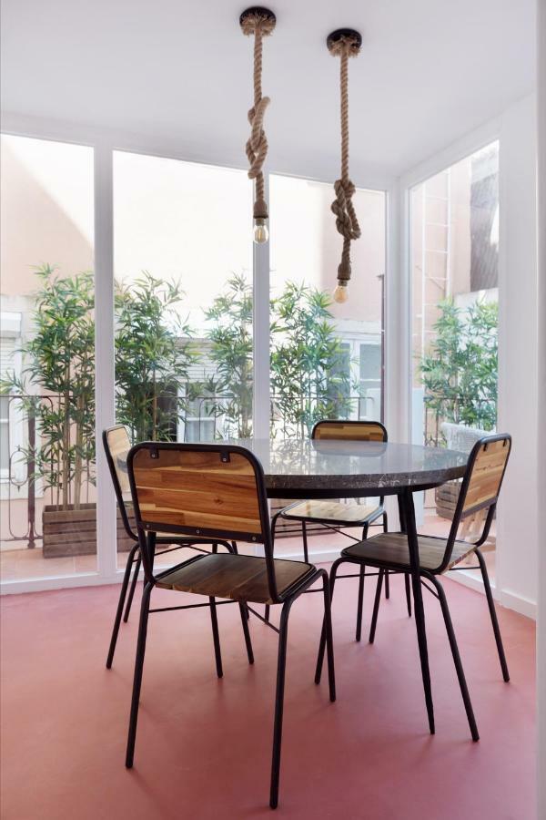 Renovated Charming Apartment With Terrace In Lapa ลิสบอน ภายนอก รูปภาพ